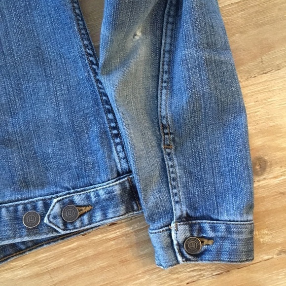 Lands End Jean Jacket Trucker Distressed Small - Picture 4 of 4